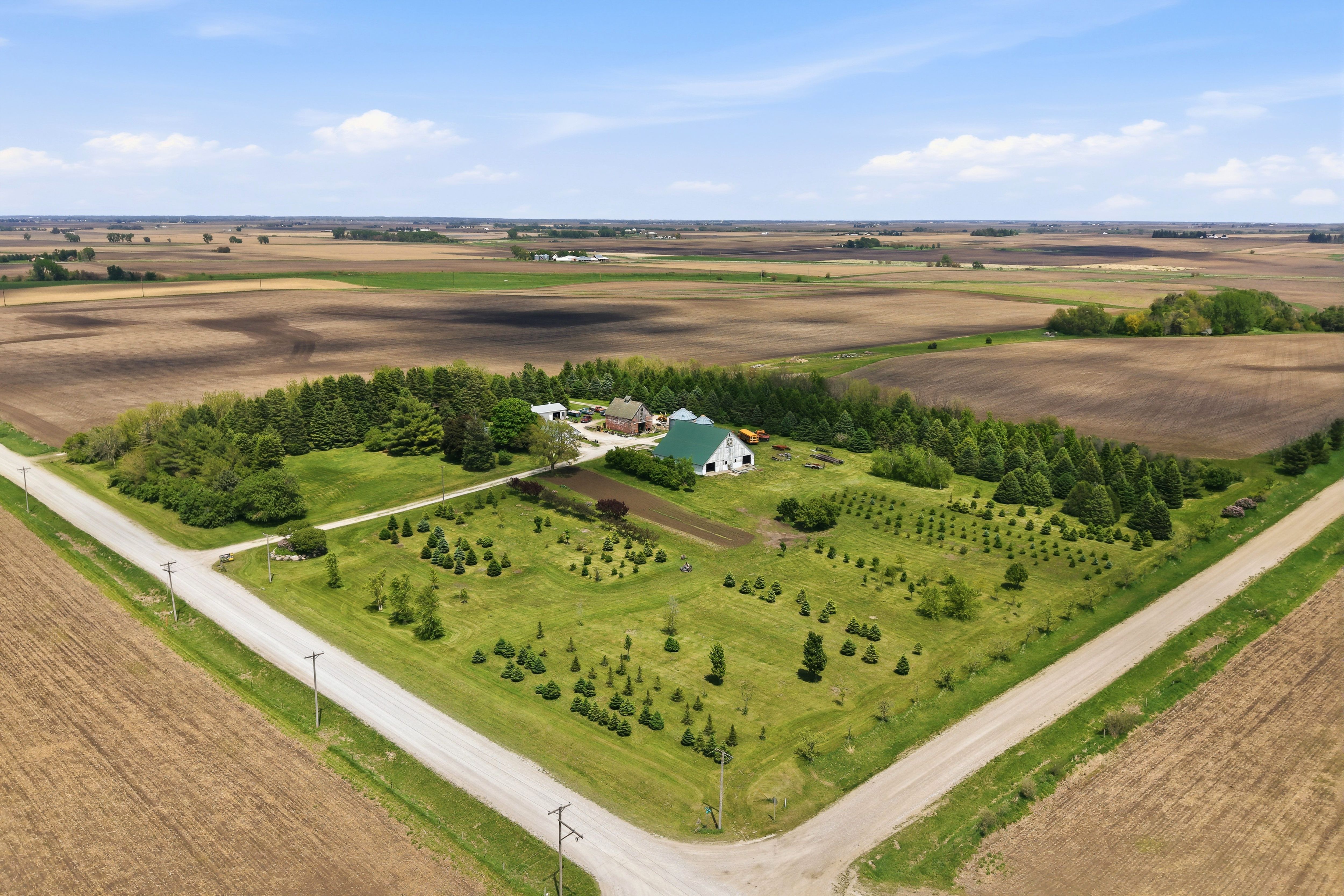 Listing Photo: 48-508_1740_Utopia_Ave_drone (2)